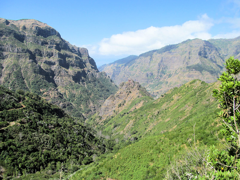 Zwischenstation: Erster Bergrücken